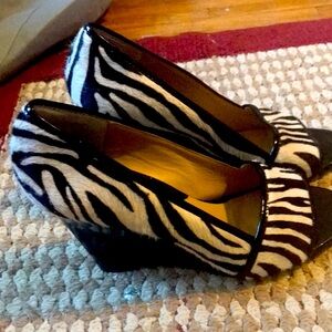 MICHAEL KORS ZEBRA PRINT WEDGES